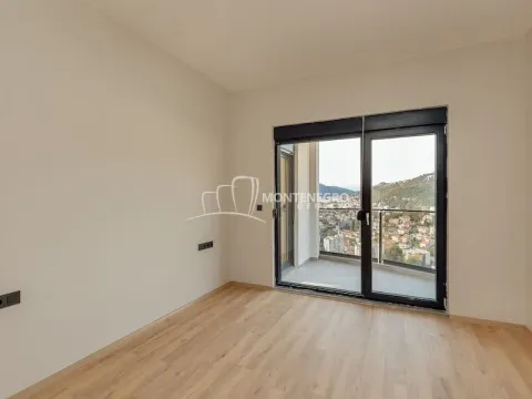 Prodaja, trosoban stan, 123m², Centar, Herceg Novi - image 17