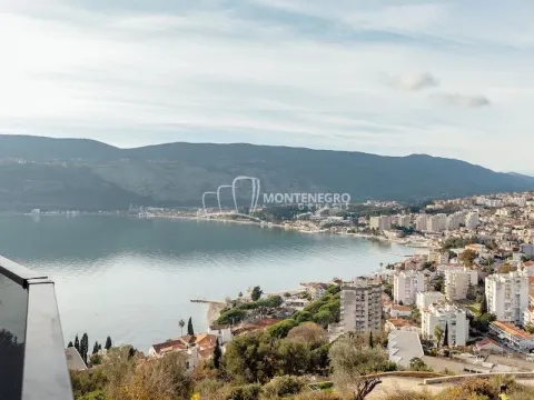 Prodaja, trosoban stan, 123m², Centar, Herceg Novi - image 2
