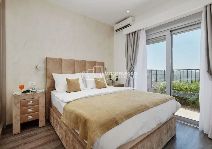 Sale, house, 185m², Kavač, Kotor