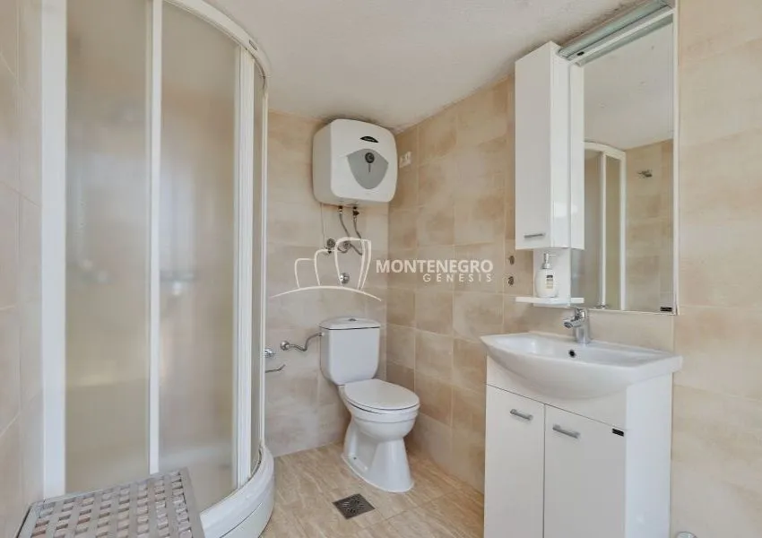 Sale, house, 185m², Kavač, Kotor