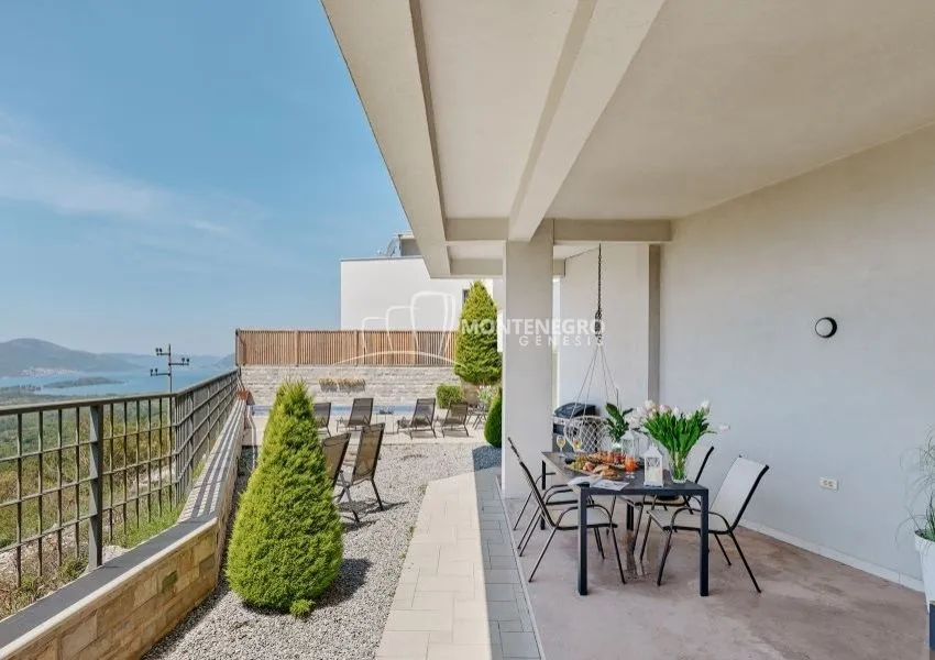 Sale, house, 185m², Kavač, Kotor
