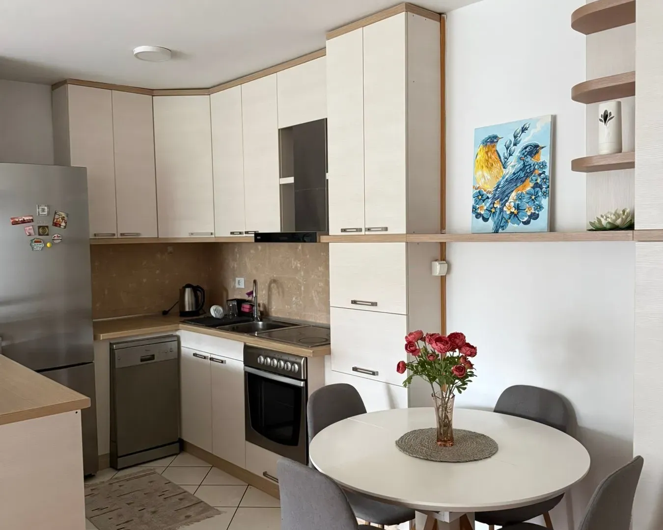 Izdavanje, dvosoban stan, 56m², City Kvart, Podgorica