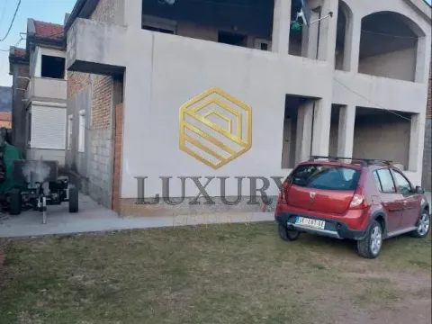 Sale, house, 500m², Zlatica, Podgorica - image 3