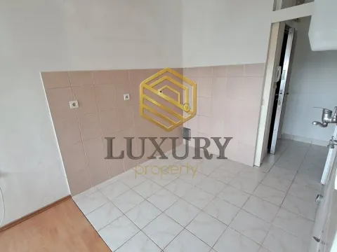 Sale, one bedroom apartment, 47m², Gintaš, Podgorica - image 2
