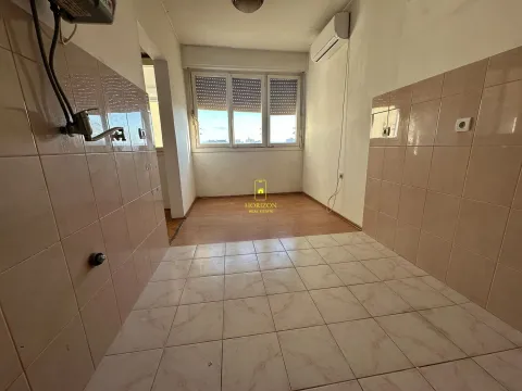 Prodaja, jednosoban stan, 47m², Baston, Podgorica - image 12