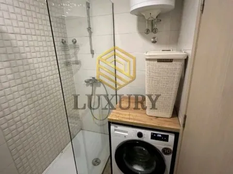 Prodaja, jednosoban stan, 44m², City Kvart, Podgorica - image 5