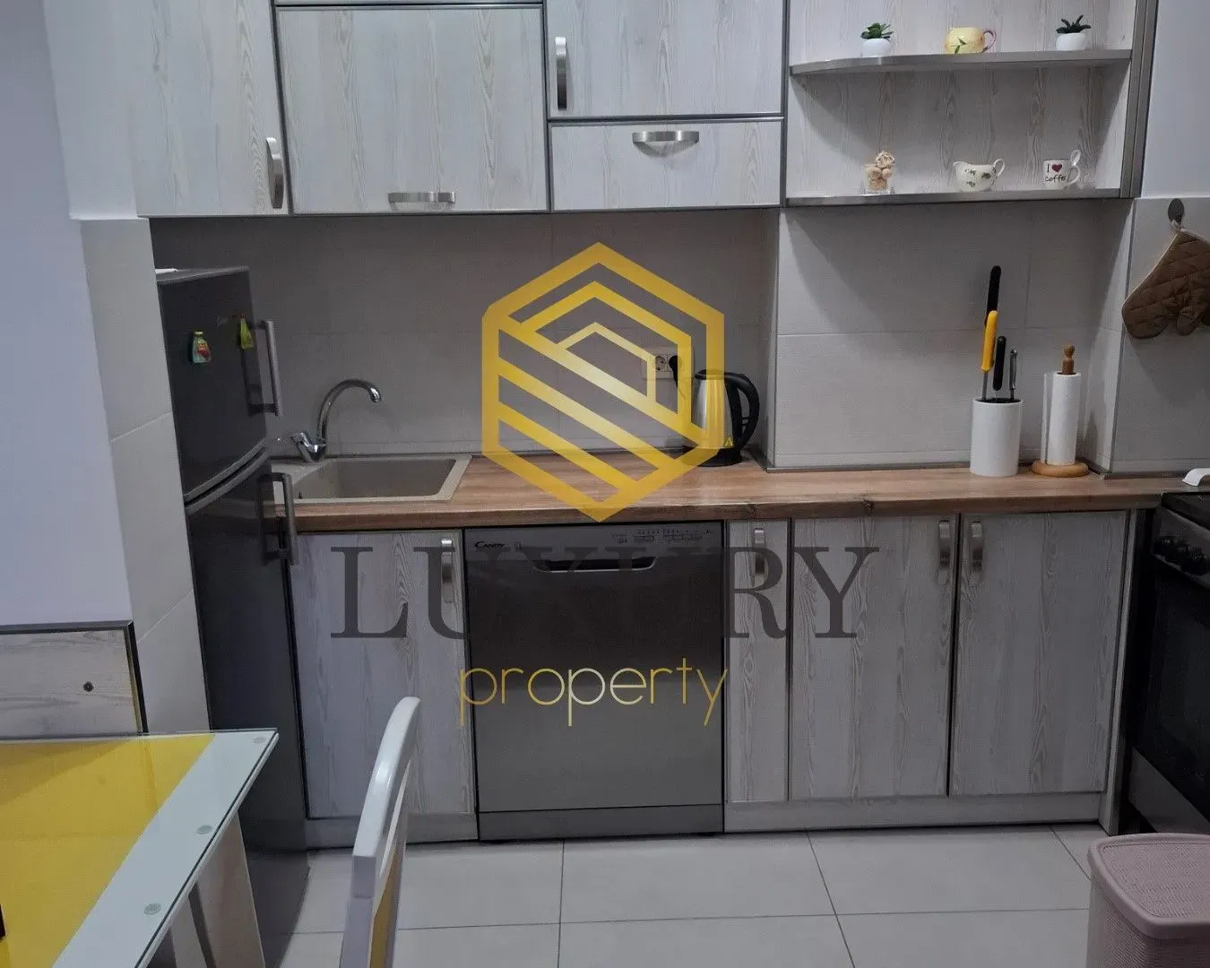 Rent, studio apartment, 30m², Stara Varoš, Podgorica