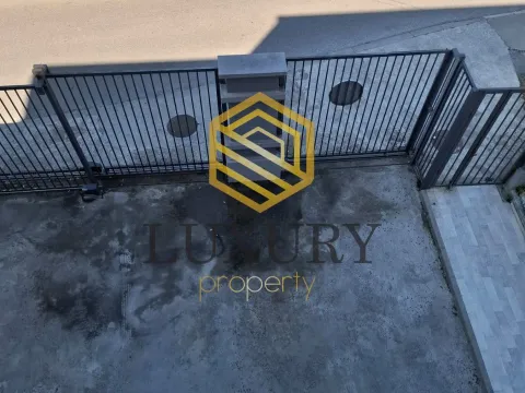 Izdavanje, garsonjera, 30m², Stara Varoš, Podgorica - image 9