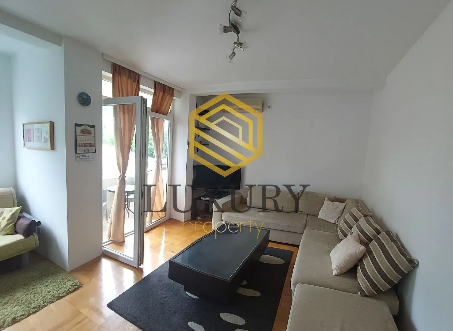 Prodaja, jednosoban stan, 44m², Babilonija, Budva