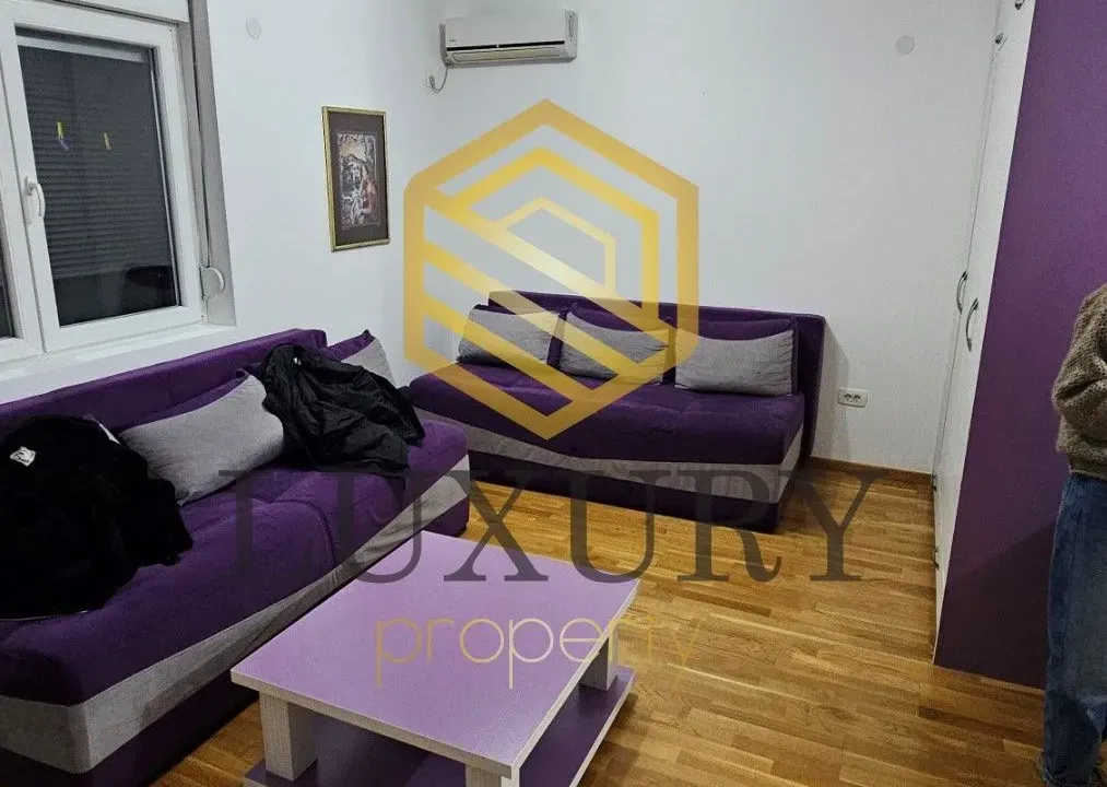 Rent, studio apartment, 40m², Stari Aerodrom, Podgorica