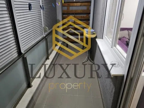 Rent, studio apartment, 40m², Stari Aerodrom, Podgorica - image 4