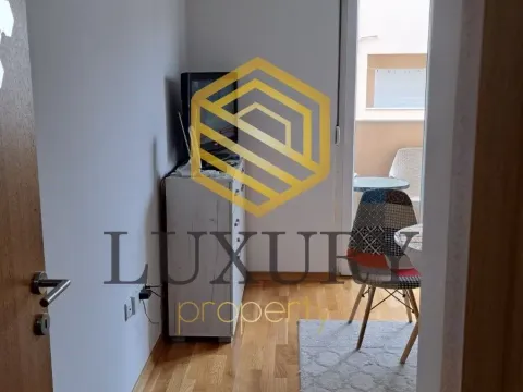 Izdavanje, garsonjera, 28m², Tuški Put, Podgorica - image 3