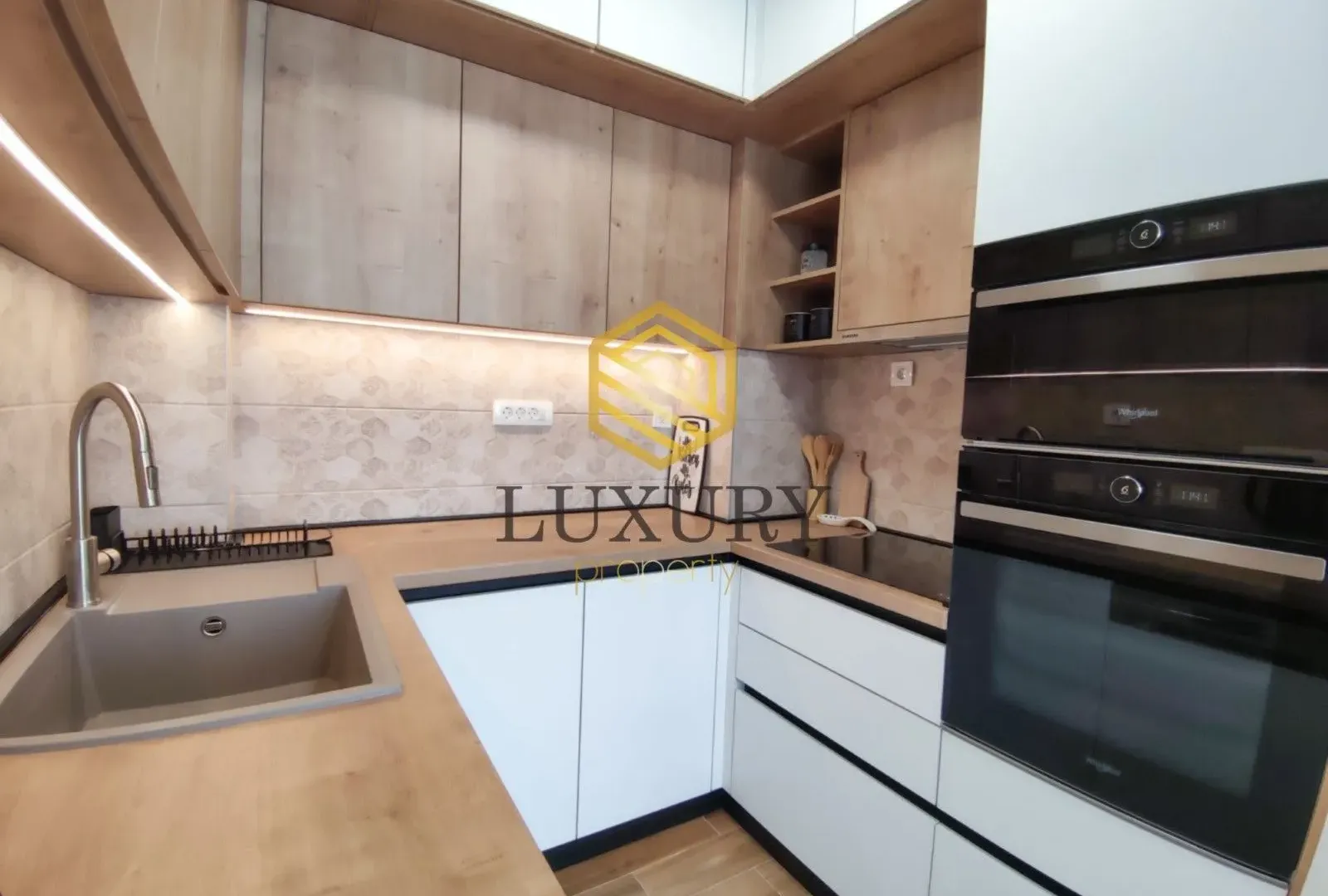 Rent, two bedroom apartment, 86m², Centar, Podgorica