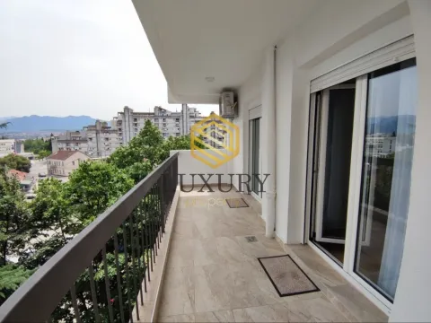 Izdavanje, dvosoban stan, 86m², Centar, Podgorica - image 8