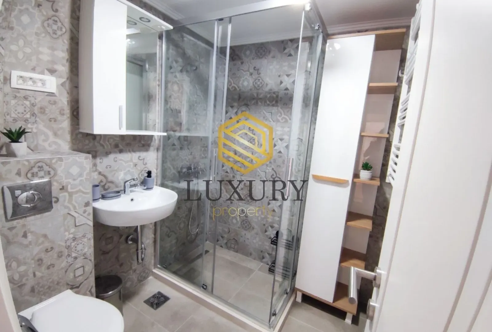 Rent, two bedroom apartment, 86m², Centar, Podgorica