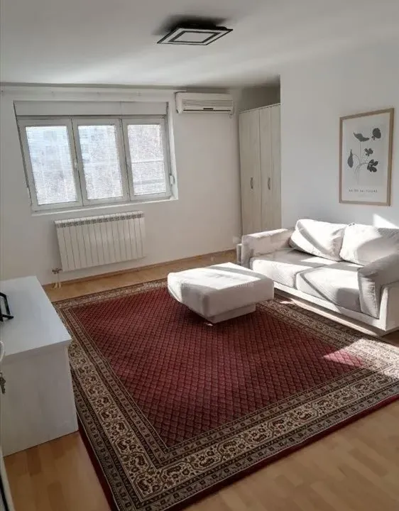 Rent, two bedroom apartment, 56m², Đeram Pijaca, Beograd