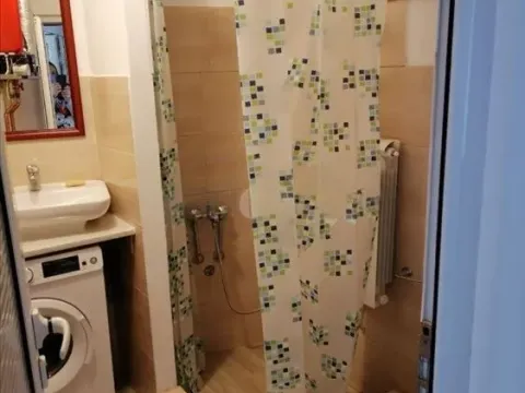 Rent, two bedroom apartment, 56m², Đeram Pijaca, Beograd - image 4