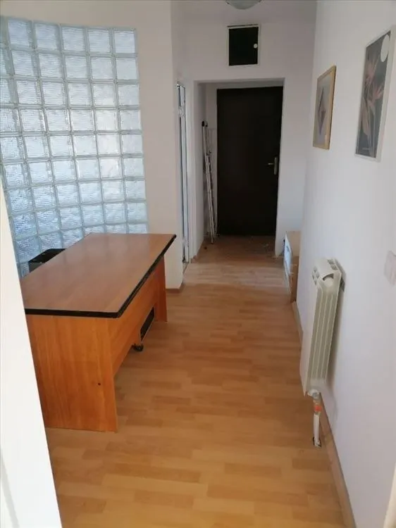 Rent, two bedroom apartment, 56m², Đeram Pijaca, Beograd